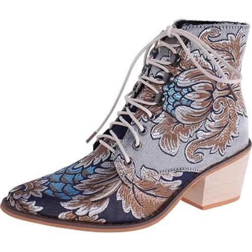 Big Size boots women Embroidery Flower Med Heel Ankle Boots Comfort Autumn Winter Ankle Boots Brand Designer Short Booties