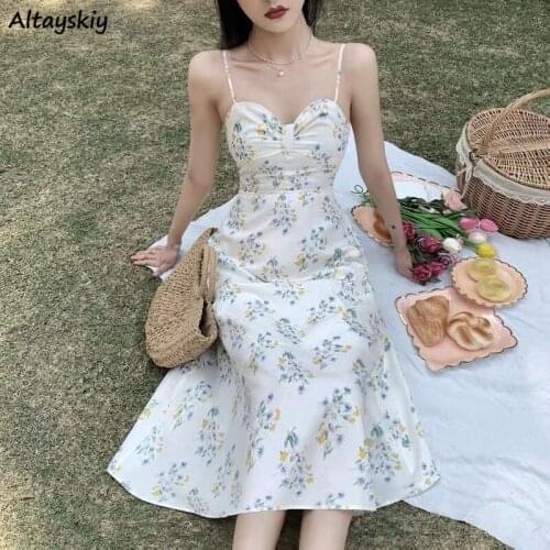 Dress Women Slim Summer New Fashion Elegant Spaghetti Strap French Style Vintage High Waist Casual Holiday All-match Female Fit