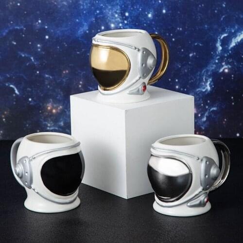 New 550ml Creative Astronaut Space Helmet Ceramic Coffee Large Capacity Mug Office Tea Cup Milk Cup For Friends Gift