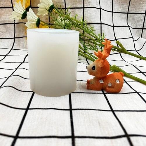 3D Little Sika Deer Silicone Fondant Cake Baking Tool Gumpaste Candle Cookie Mould