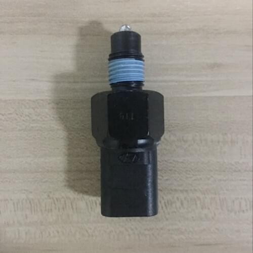 Reversing light switch for Hyundai Elantra Sonata Tucson Cerato Reversing light sensor