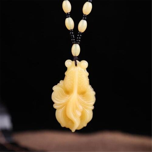 Chinese Luck Feng Shui Carved Yellow Jade Goldfish Lotus Flower Pendant Necklace