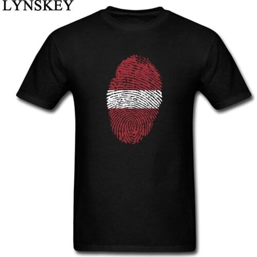Latvia Country Flag Fingerprint T Shirts For Men 100% Cotton 2018 Fashion Brand Print Tee Shirts Cheap Novelty Tops Tees