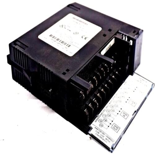 IC200MDD840 VersaMax Discrete Mixed Modules, 24 VDC Pos Logic Input 20 points/ Output Relay 2 .0 A, 12 points