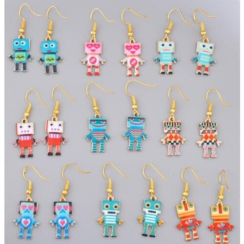 Davutoglu Dangle Earrings