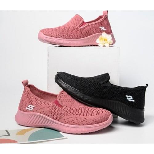 Womens Shoes Flat Casual Sock Shoes 2020 Autumn Womens Sneakers Slip on Soft Ladies Mesh Lofaers Fashion Vulcanize Shoes