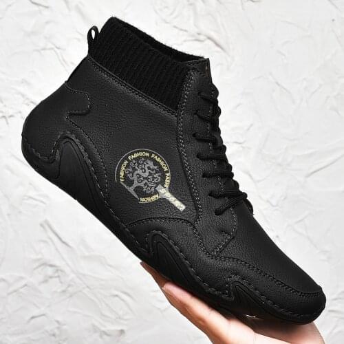 TRY JADE Walking Shoes