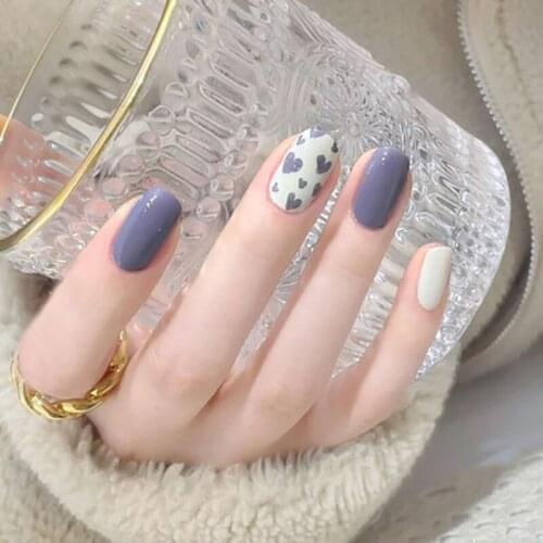 24pcs Fake Nails With Glue Purple Heart Pattern Wear Short Paragraph Fashion Manicure Patch False Nails Press On Nails Square DL