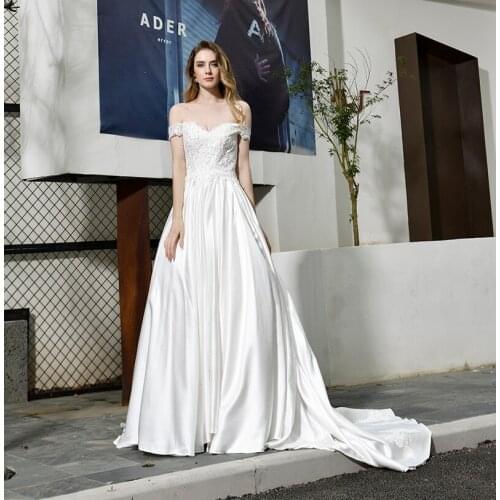 2020 Elegant Backless Satin Wedding Dress A Line Off The Shoulder Lace Appliqued Floor Length Long Women Bridal Dresses