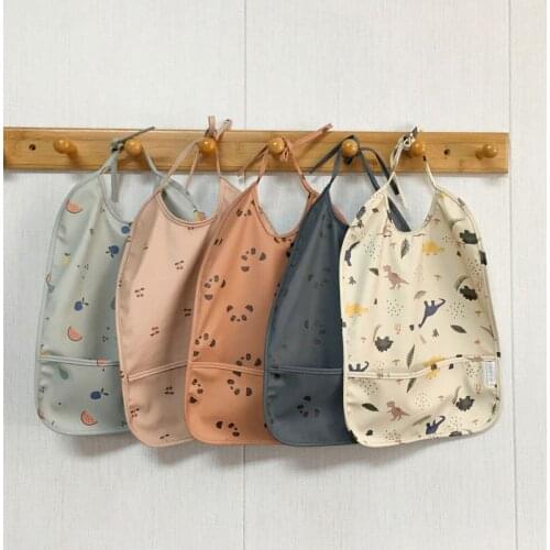 Cartoon Printed Waterproof Bib with Pocket Baby Infants Feeding Apron Newborn Smock Burp Cloth for Boys Girls Gifts