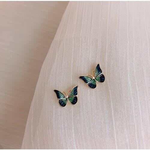 2020 new French oil painting style gentle and smart butterfly small earrings creative high-end gift statement earrings for women