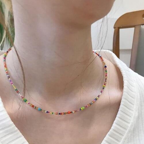 Bohemian Colorful Seed Bead Simple Choker Necklace Statement Short Collar Clavicle Chain Necklace for Women Jewelry Gift