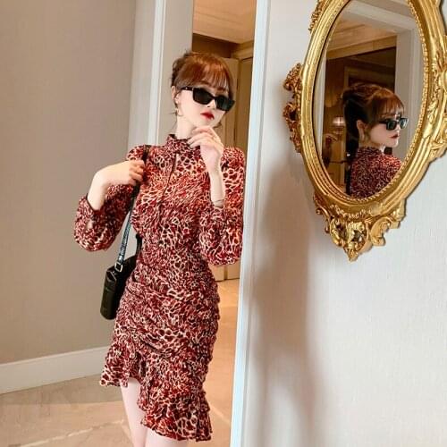 2021New Leopard-Print Womens Design Sense Pleated Short Skirt Bag Hip Ruffled Dress