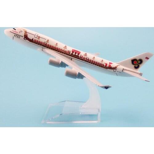 Size 1:400 plane model B747 Thailand Dragon Boat aircraft B747 Metal simulation airplane model for kid toys Christmas gift