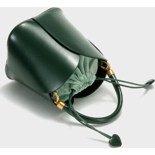 2021 New Mini Petal Portable Bucket Bag Slung Shoulder Hand-held Genuine Leather Handbag