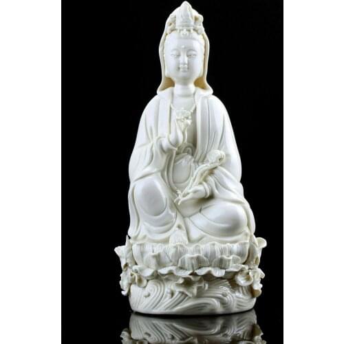 Chinese Dehua Porcelain Lotus Kwan-yin Guan Yin Boddhisattva Goddess statue