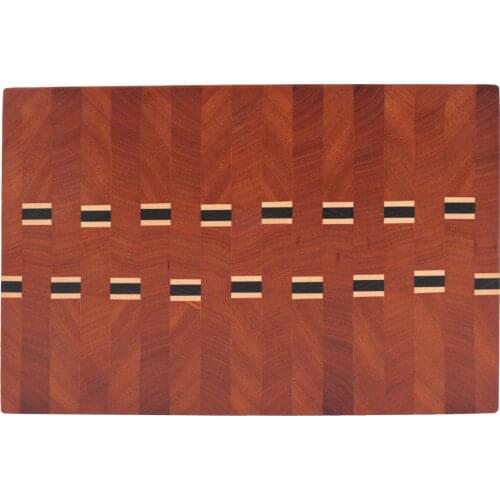 Soandora End Grain Cutting Board Bilinga Tree Natural Texture and Long Edge 2 Wenge Striped Pattern