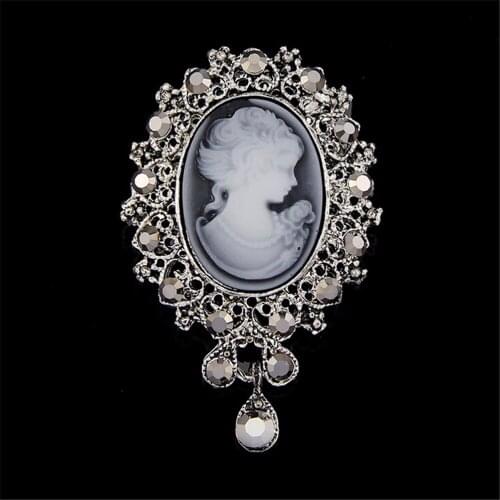 2021 New Crystal Rhinestone Lady Vintage Cameo Victorian Style Wedding Party Women Elegant Pendant Brooch Pin