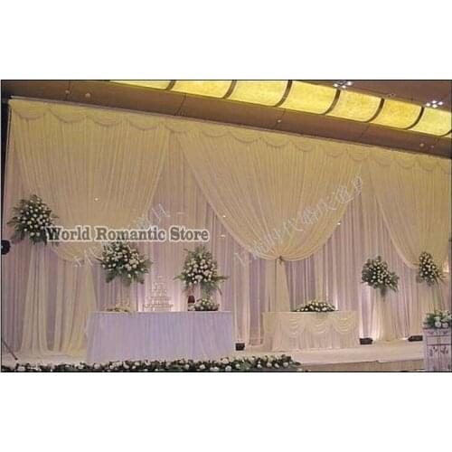Romantic Pure White Wedding Backdrop