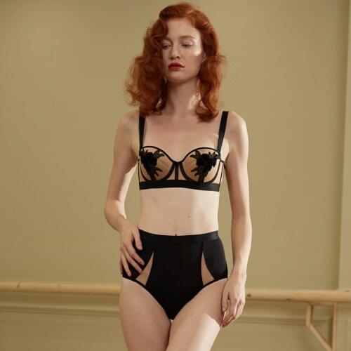 French Bra Embroidered Small Chest Thick Cup Gathered Up Sexy High Waist Retro Bra Set Underwear Hot Sale