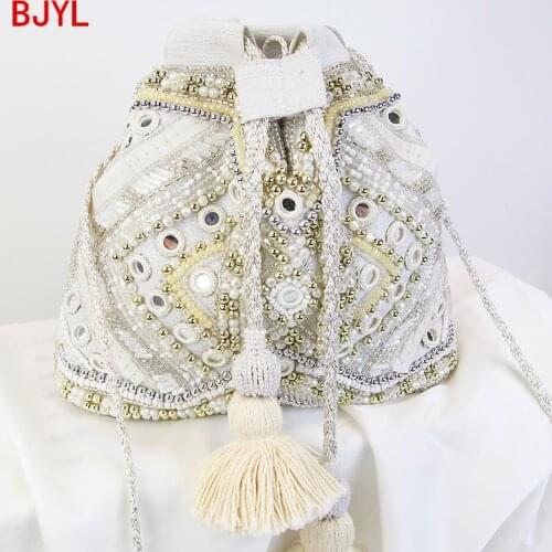 Luxury fahsion diamond bag women handbag White pearl shoulder bag ladies drawstring bucket bag soft Polyester hand beaded bag