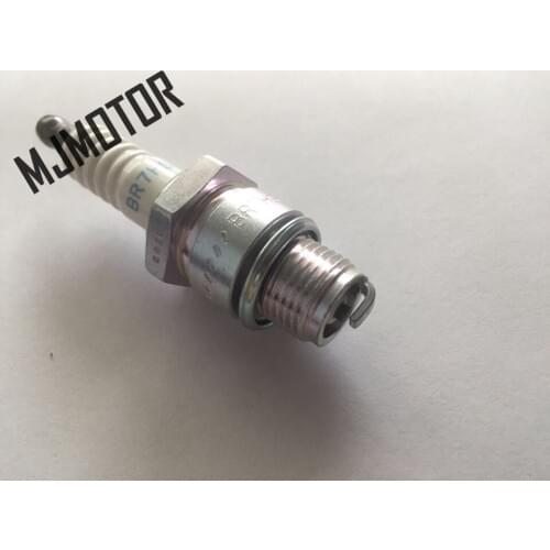 BR7HS Spark Plug for Suzuki TR50 110 Vino Champ Axis90 Aprio TGB Palio SYM DD50 MBK Nitro Vespa PK50 Honda DIO Tact Lead90 motor
