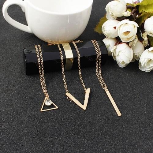 Creative Geometric Triangle Chain Necklace For Women Fashion Female Wedding Pendants Necklaces accessories Ladies Party Gifts