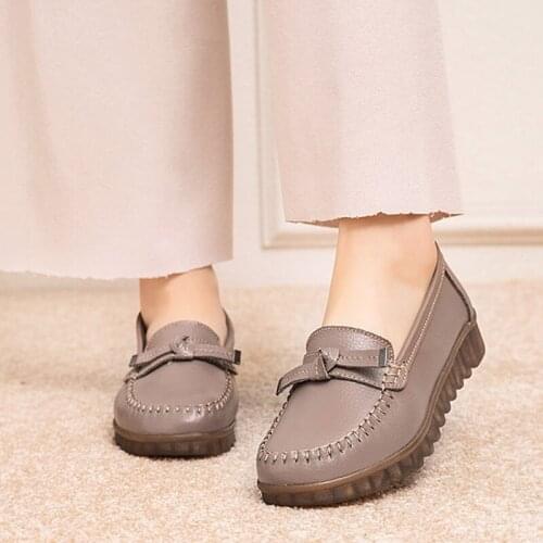 Casual Women Flat Shoes 2021 Fashion Designer Comfortable High Quality Ladies Shoes