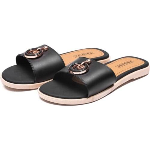 Web celebrity summer fashion circle web celebrity girls outside wear non-slip flat bottom sandals new versatile a flip-flop meta