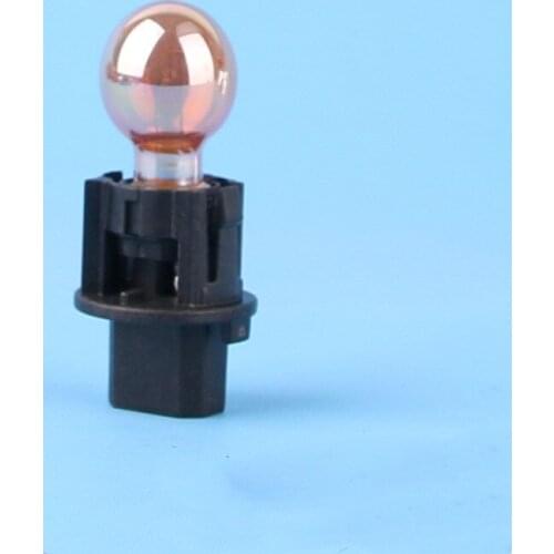 Suitable for Audi A8L 05-10 D3 D4 German original steering bulb PSX24W 008 555