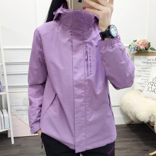 Autumn and winter outdoor mountaineering clothes ski padded jacket womens detachable three-in-one plus velvet soft shell jacket