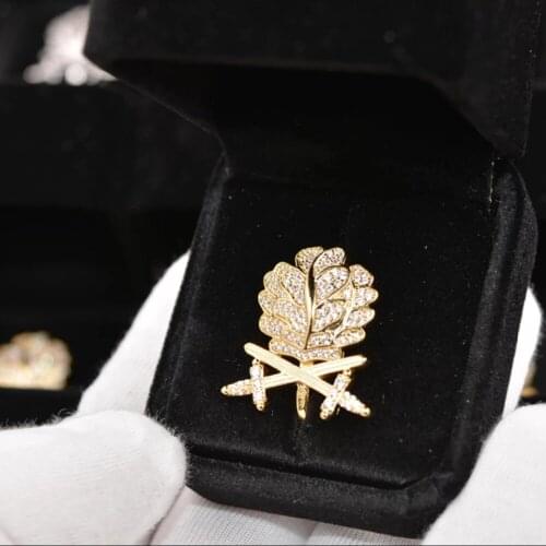 1PC Top Quality German Knight Iron Cross Oak leaves Double Swords With Diamond Silver Gold Pin Badge Medal Souvenir Gifts