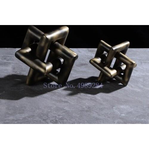 Creative Resin Geometric Crafts Ornaments Chain Golden Hollow Out Modern Home Decoration Handicraft Furnishings Accessories