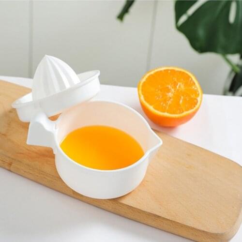 1Pcs Manual Plastic Fruit Juice Squeezer Tool Orange Lemon Juicer Machine Portable Citrus Juicer Kitchen Accessories