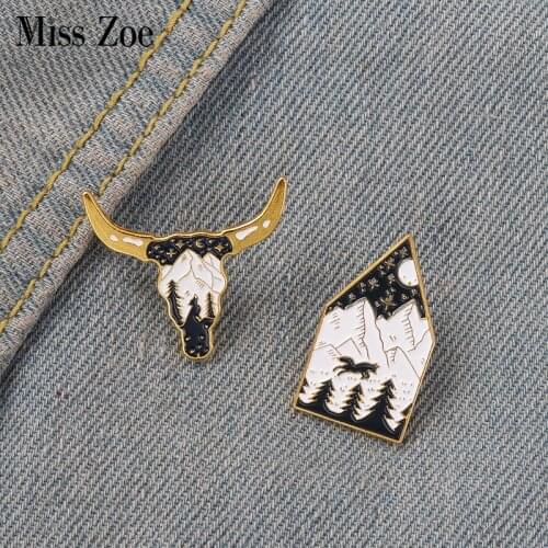 Bull Head Horns Enamel Pins Custom Natural Night View Brooch Lapel Badge Bag Punk Gothic Jewelry Gift for Friends