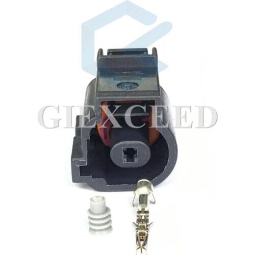 2 Sets 1 Pin1J0973701A/42123100 Automotive Engine Oil Sensor Socket Connector 1J0 973 701A For VW Magotan Sagitar