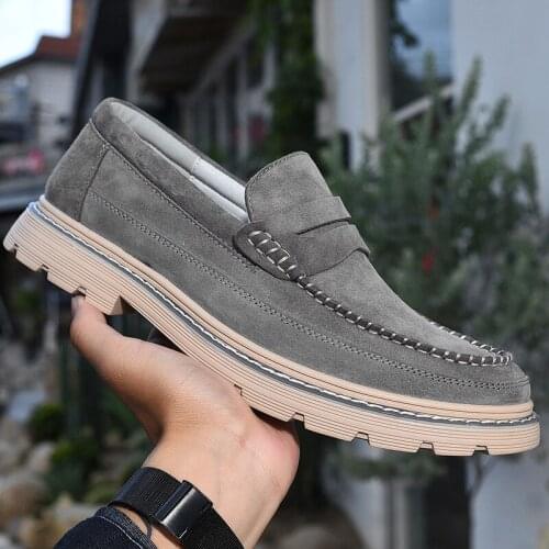 Men Slip-On Leather Shoes Casual Male Shoes Moccasin Soft Non-slip Loafers Business Formal Shoes