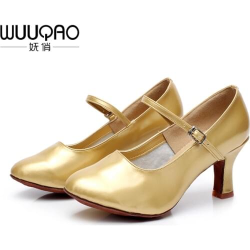 WUUQAO Women's Slip-ons