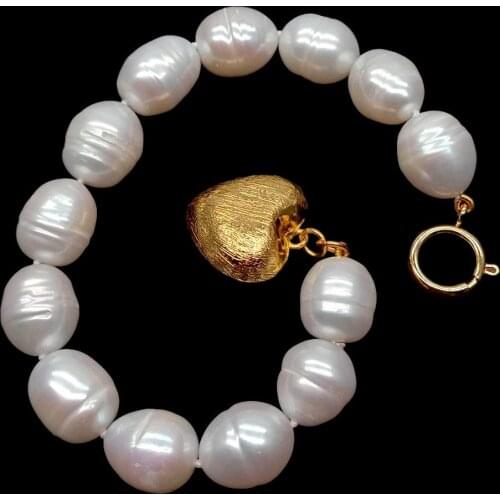 Y·YING natural Cultured White Rice Pearl Bracelet Gold Plated Brushed Heart Charm 8"