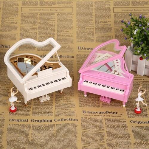 Classic Rotating Dancer Hand Crank Musical Boxes Romantic Classic Piano Model Dancing Ballerina Music Box Birthday Wedding Gift