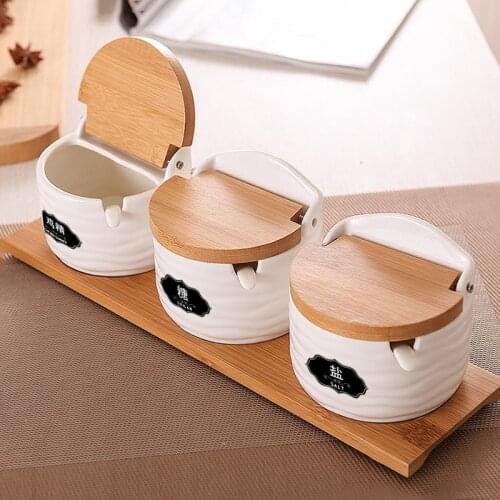 Creative European ceramic flip seasoning jar cruet salt kitchen supplies seasoning box seasoning pot