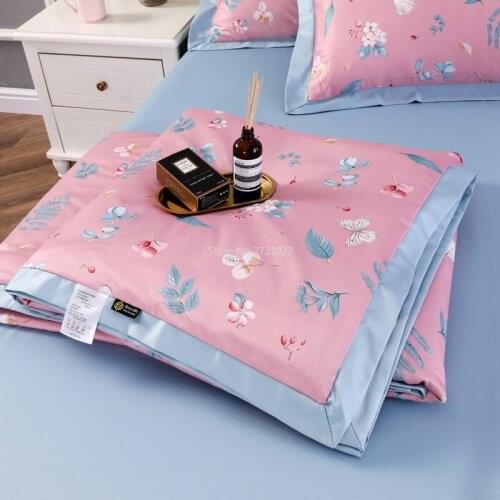 Four-piece Summer Quilt Air-conditioning Quilt, Machine Washable and Cool Quilt Dormitory Air-conditioning Quilt