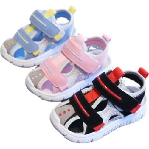 Summer Childrens Open-toed Beach Sandals Light and Soft Beach Shoes Boys and Girls Outdoor Sandals Color Matching Toddler Shoes