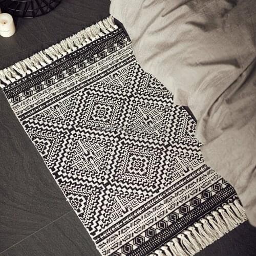 New Black and white Hand Woven Cotton Linen Carpet Rug Bedside Rug Geometric Floor Mat Living Room Bedroom Carpet Home Decor