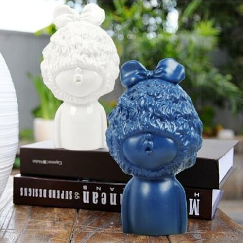 Creative resin lolita girl statue/sculpture Home Furnishing accessories living room wine cabinet study furnishings model room