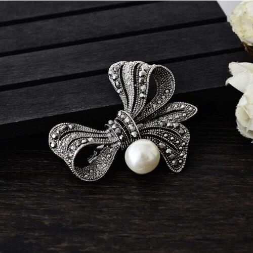 New Vintage Rhinestone Bow Brooches for Women Black Bowknot Brooch Pin Fashion Jewelry Coat Accessories Elegant Style