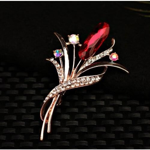 2021 Fashion Charm Jewelry Crystal Flower Brooches for Women Vintage Garment Accessories Bouquet Wedding Bridal Jewelry
