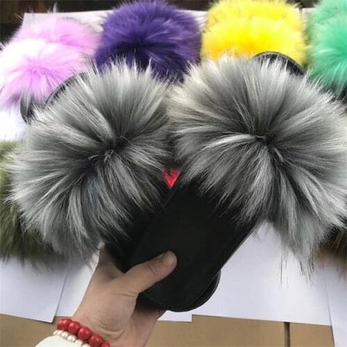2021 Fashion Girl Luxury Fluffy Fur Slippers Ladies Indoor Warm Furry Fur Flip Flops Women Plush Fur Slides Home Shoes Wholesale