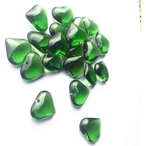 50pcs/lot Beautiful 22*16mm Crystal Glass chandelier Heart Shape Green Smooth Pendant Diy Glass Beads Curtain Accessories