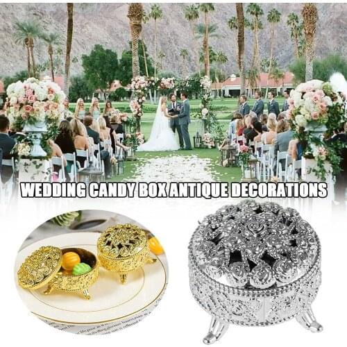 12pcs Plastic Wedding Favor Hollow Candy Box Gold Favor Boxes Box Container For Festival/Party Little Gift Square 6.5*5*4cm Z5P4